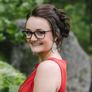 Meet your Posher, Megan